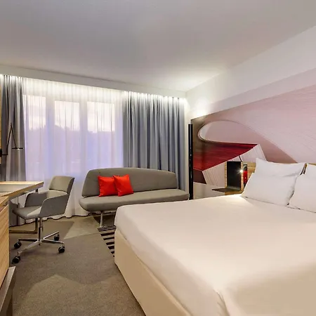 Ξενοδοχείο Novotel 4*