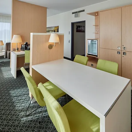 Mercure Severinshof Hotel 4*