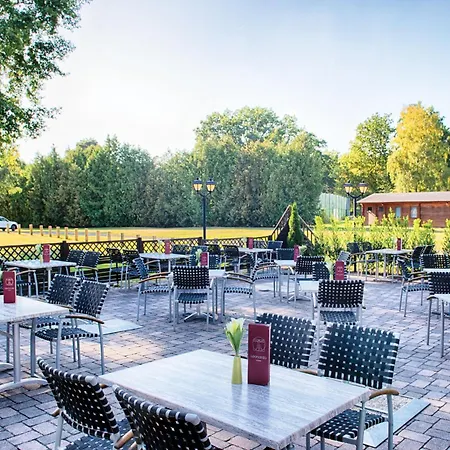 Hotel Leonardo Bonn Airport 4*