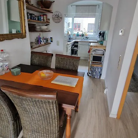 Apartament Haus Mit Garten, 20 Min. Zum Dom&messe Kolonia