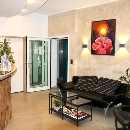 Hotel Opera
