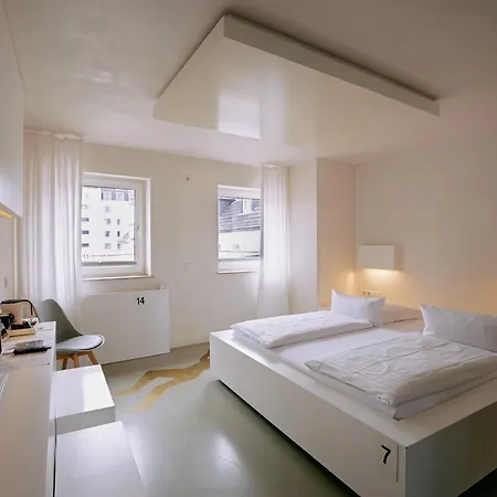 18arts Hotel 4*