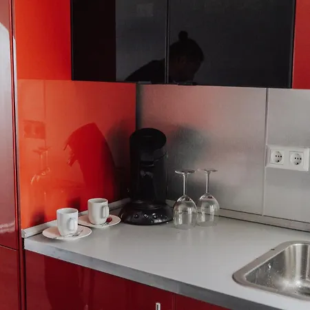 Urlaubszimmer 5 Airport Bonn Flughafen Homestay *