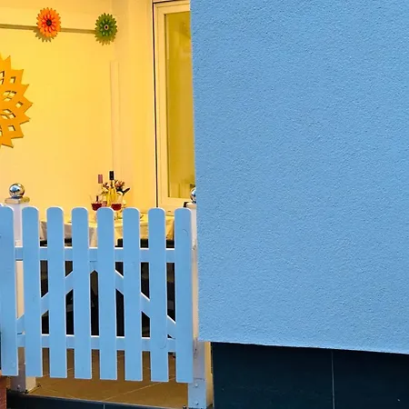 Apartment Stylisch Und Schick, Neue Wohnung, U-bahn 2 Minuten Cologne