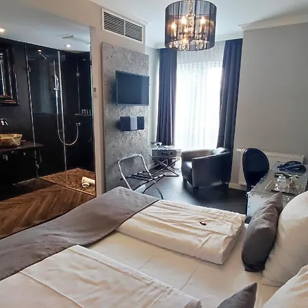 Hotel Rheinblick 4*