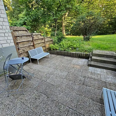 Apartment Maisonette In Koelner Villenviertel