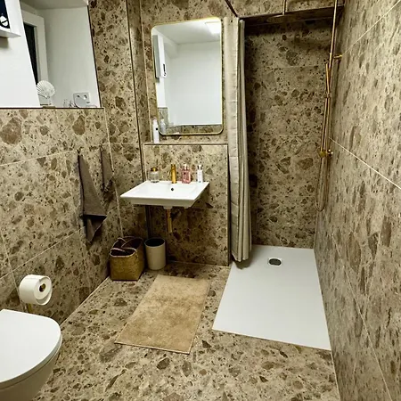 Mitten In Der Koelner - Design Trifft Altbau * Köln