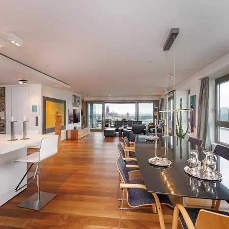 Appartement 3br Penthouse Kranhaus - What'app - 0034-635-520-036 - For Reservations!