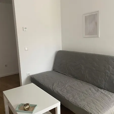 1 Colónia