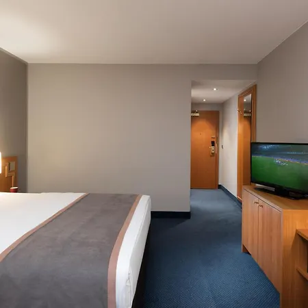 Hotel Leonardo Bonn Airport 4*