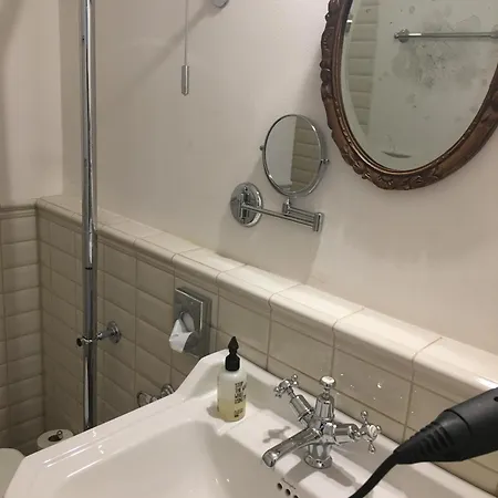 فندق Alte Schreinerei Boutique 2*