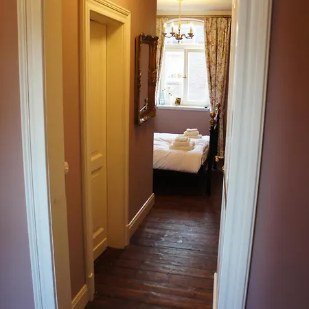Alte Schreinerei Boutique 2* كولونيا