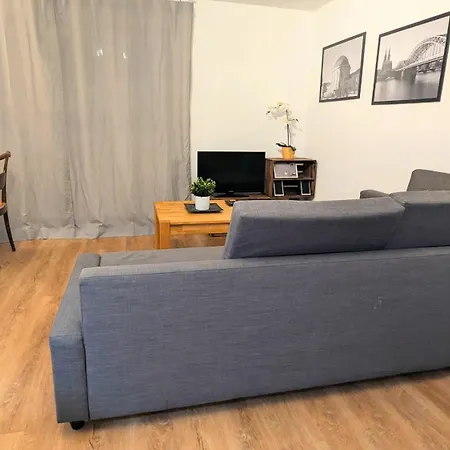Gaestewohnung Koeln-longerich Kolonia