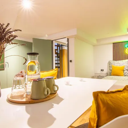 Comfort Hub - - 3 Gaestezimmer Im Eigentumshaus Guest house