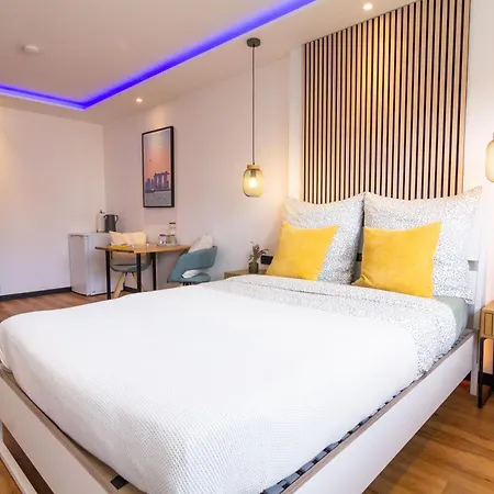 Guest house Shiny Singapore - - Doppelzimmer Mit Gemeinschaftsbad Cologne