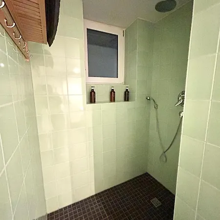 Suelzer Altbautraum Appartement Cologne