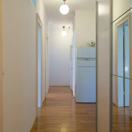 Design Altstadt Sued Apartment *