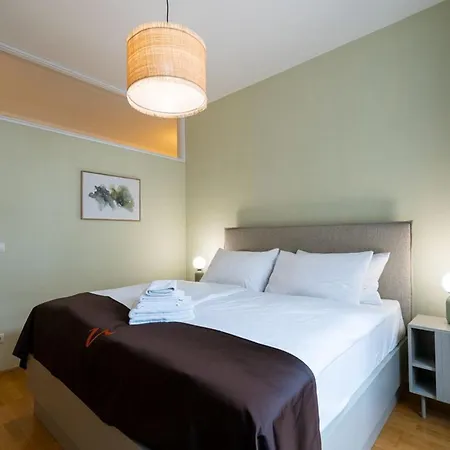 Apartment Design Altstadt Sued Köln