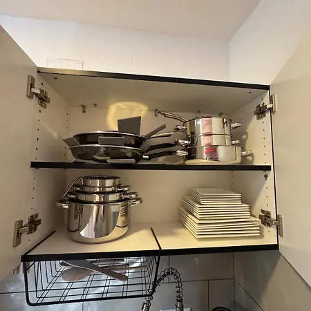 With Garden & 2 Bathrooms