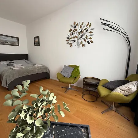 2 Auf Den Koelner Ringen! Apartment *