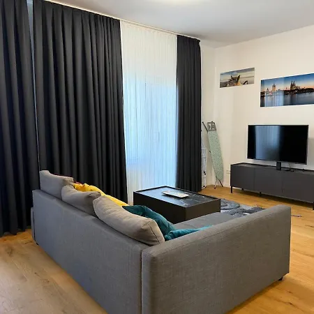 2 Auf Den Koelner Ringen! Apartment *