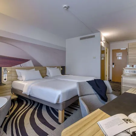 Hotel Novotel 4*