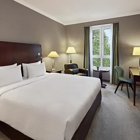 Lindner Plaza 4* Keulen