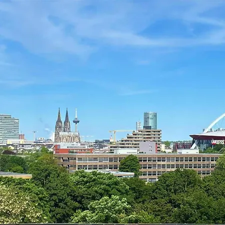 Апартаменты Fair With Cathedral View
