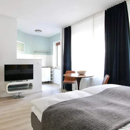Arthouse Im Pantaleonsviertel Апартаменты *