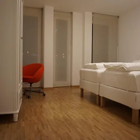 Apartment Deluxe *