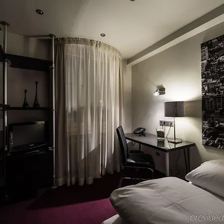 Am Augustinerplatz 4* קלן