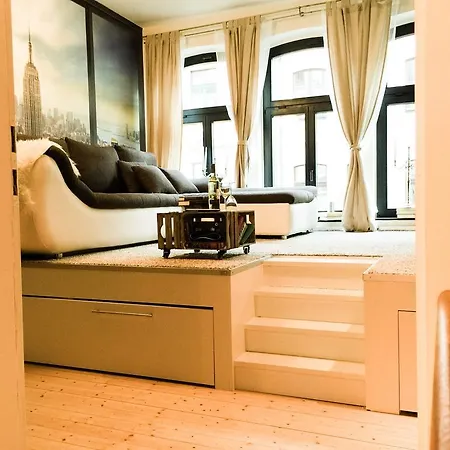 Apartament City Friesenwall *