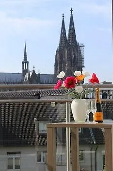 Haus Am Dom - Und