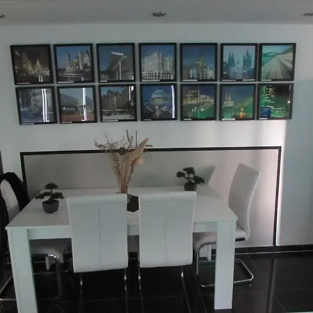 Homestay Sinuessa