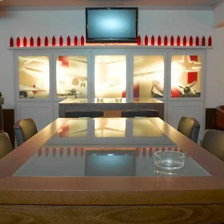 Leonardo Bonn Airport 4*