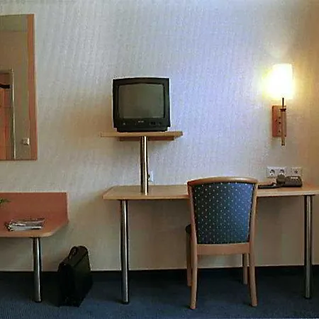 Отель Trip Conti 3*