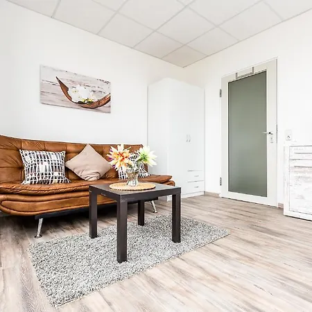 Work And Marsdorf Apartment Cologne