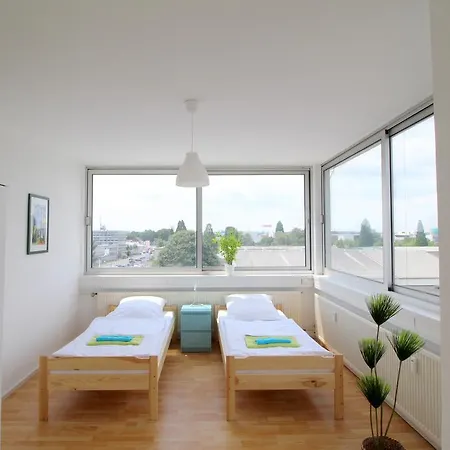 Work And Marsdorf Apartment