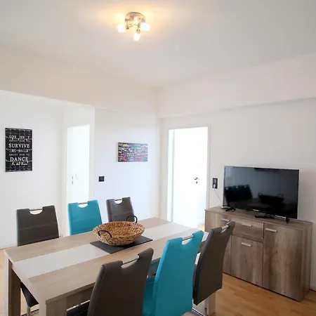 Apartment Work And Marsdorf *