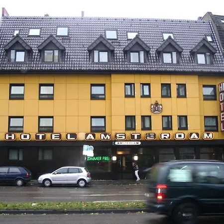 Hotel Star Am Dom Superior 3*