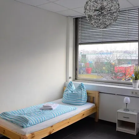 Work And Marsdorf Apartment