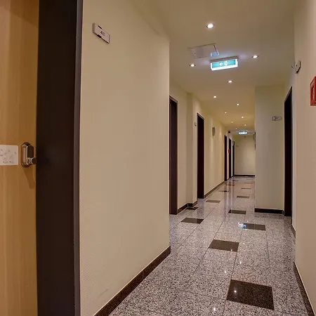 Trip Conti Отель 3*