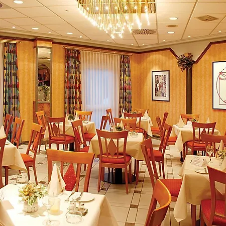 Leonardo Hotel 4*