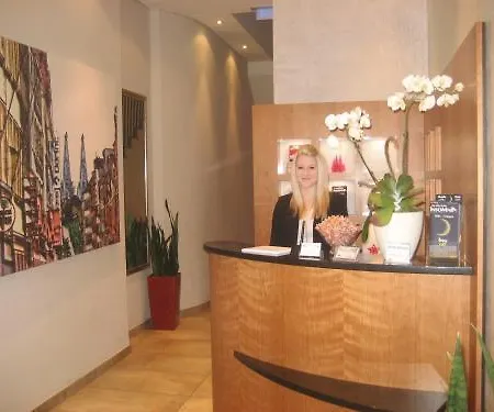 Hotel Callas Am Dom 3*