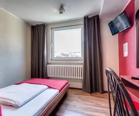 Sonata Otel Köln