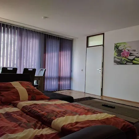 Mewo - In Der Messestadt Appartement *