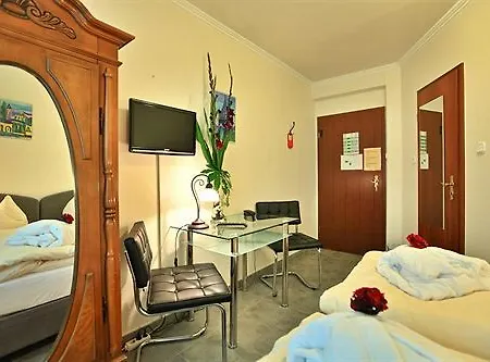 Mueller Hotel Köln