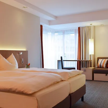 Hotel Kommerzhotel 3*