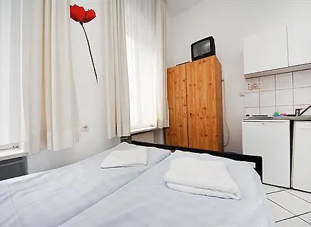 Storch Ii 3* Colonia