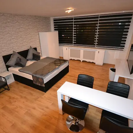 Madame Tower Appartement *